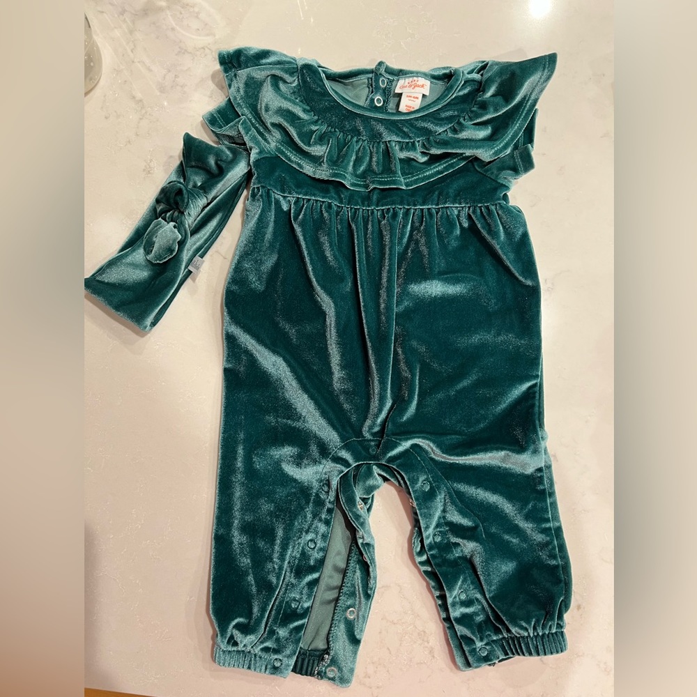 HOLIDAY green VELVET with matching headband for your 3-6 Cat and Jack EUC.